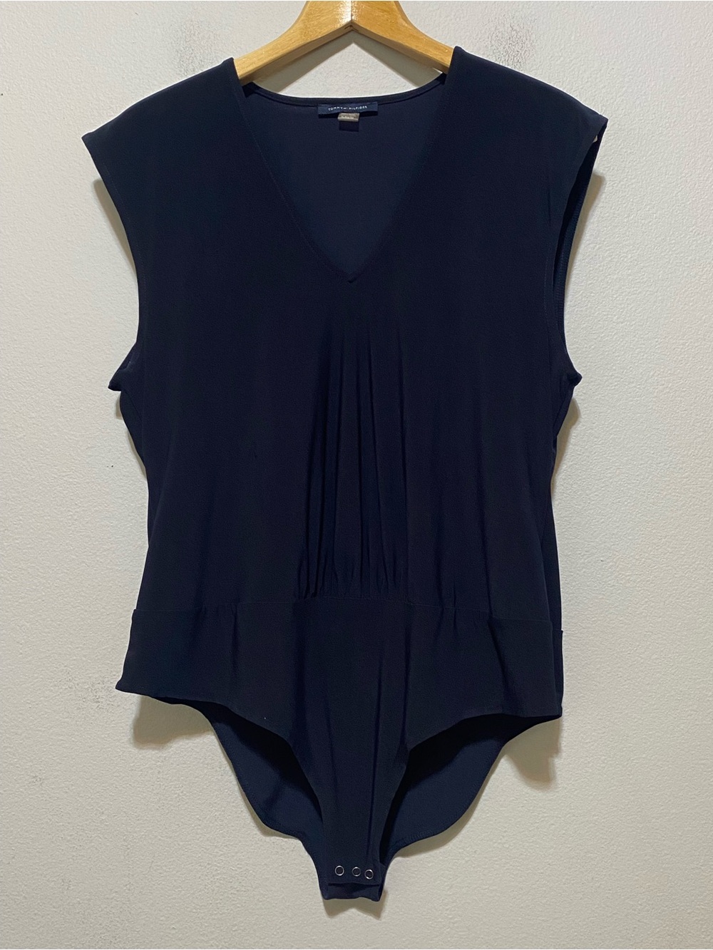 TOMMY H22DM07A HILFIGER SUIT SEPARATE V-NECK BODY SUIT X-LARGEsz NAVY